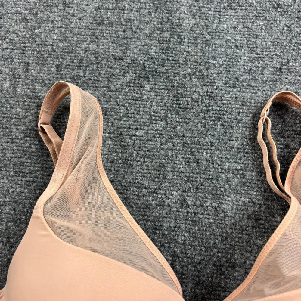 VICTORIA’S SECRET Womens Nude Demi Underwire Bra Size: 34DD